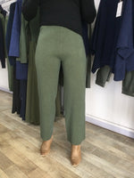 WIDE LEG KNITTED TROUSERS