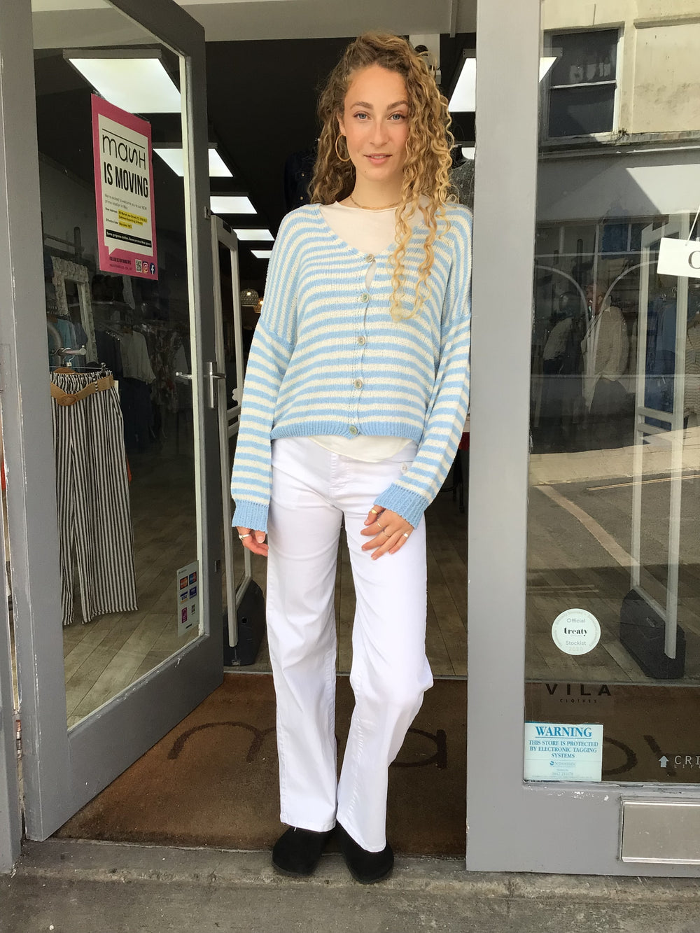 PALE BLUE