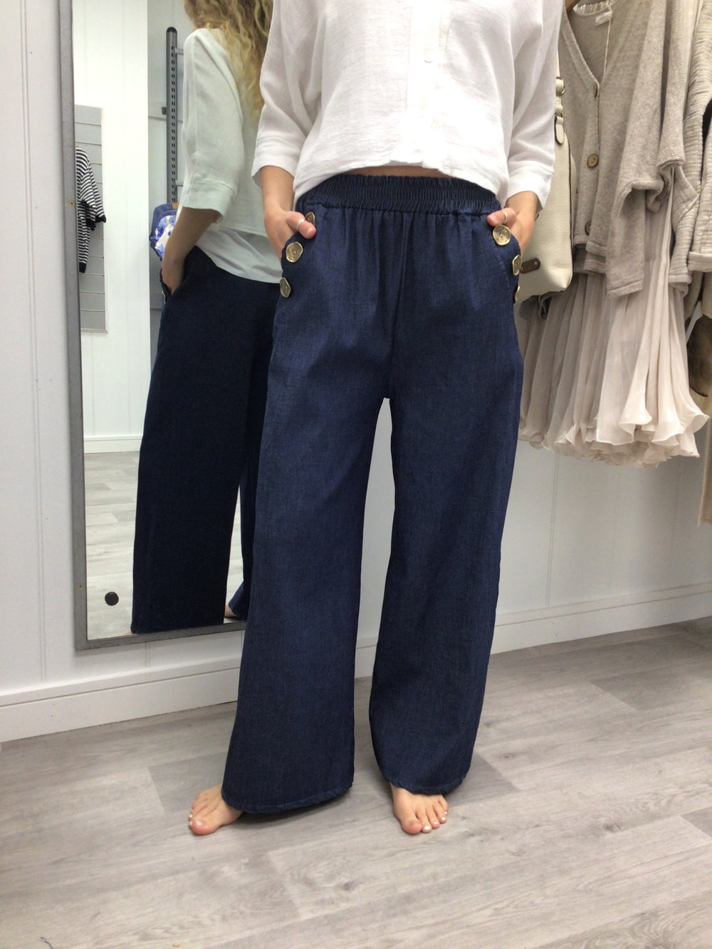 DARK DENIM