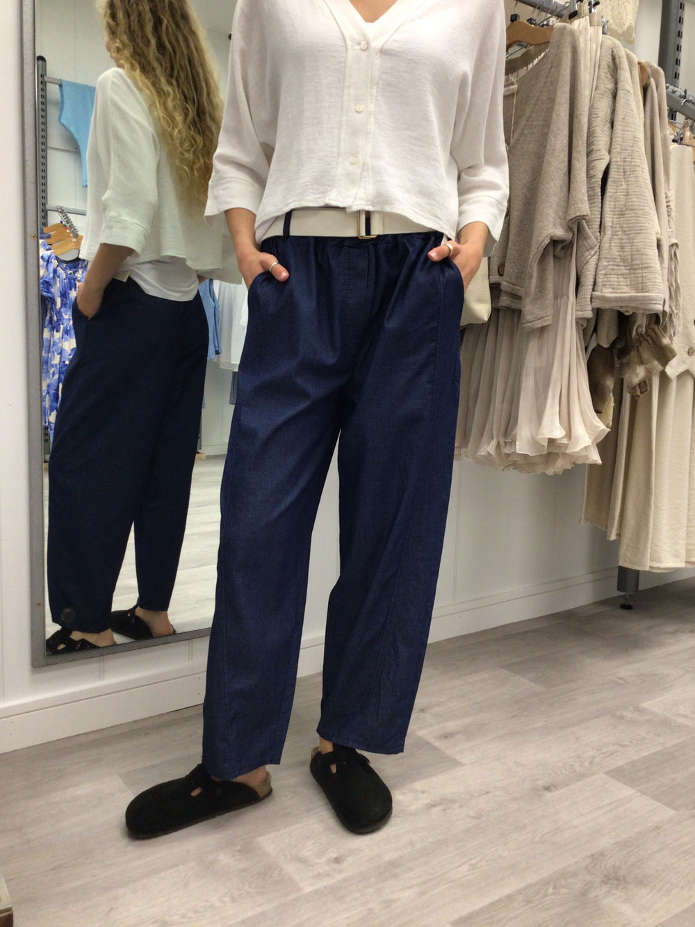 DARK DENIM