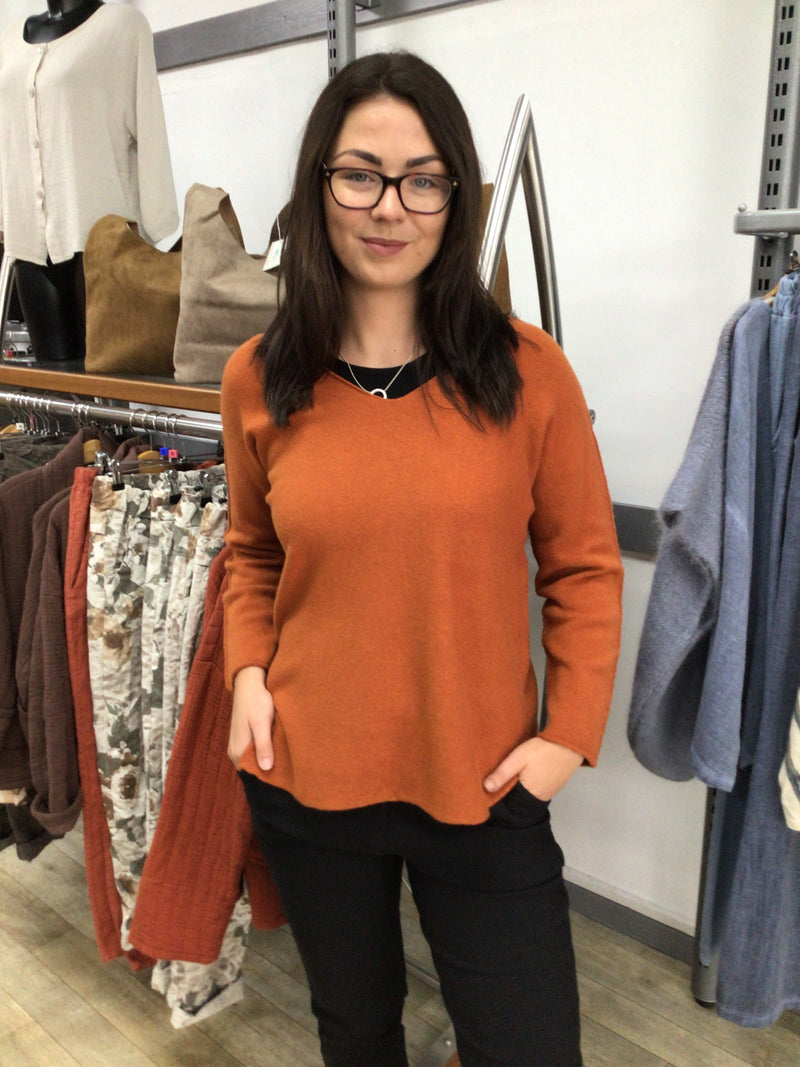 V-NK SEAM SLV TOP