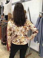 FLORAL VEE NK SOFT KNIT