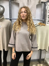PIPED KNIT TOP