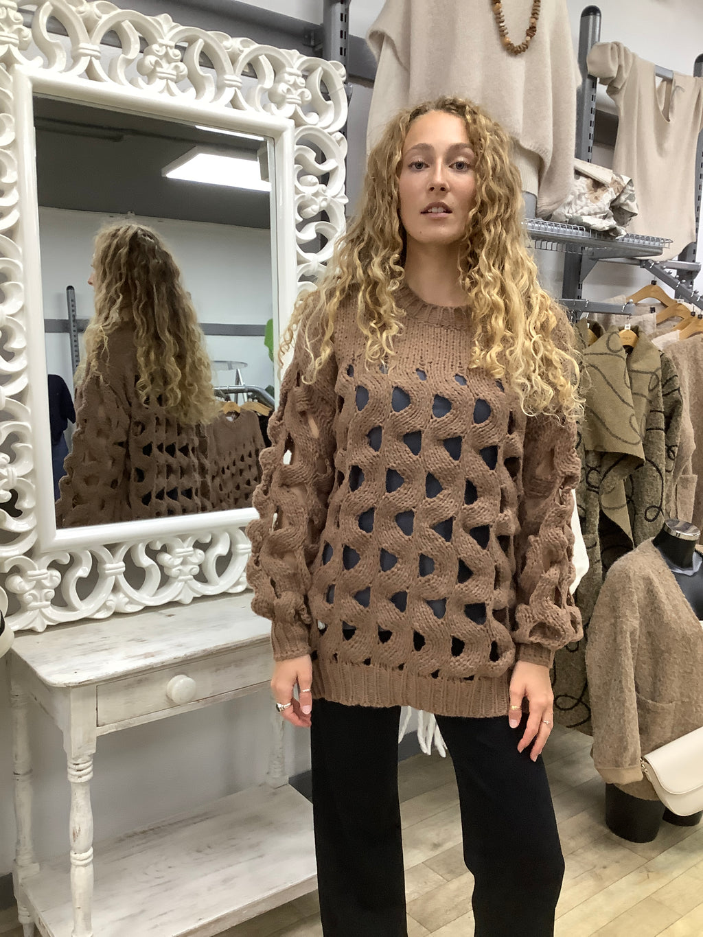 OPEN WEAVE KNIT TOP