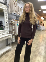BTTN POLO KNIT TOP