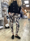 LILY PRINT MAGIC PANTS