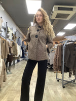 3 BIG BTTN JKT