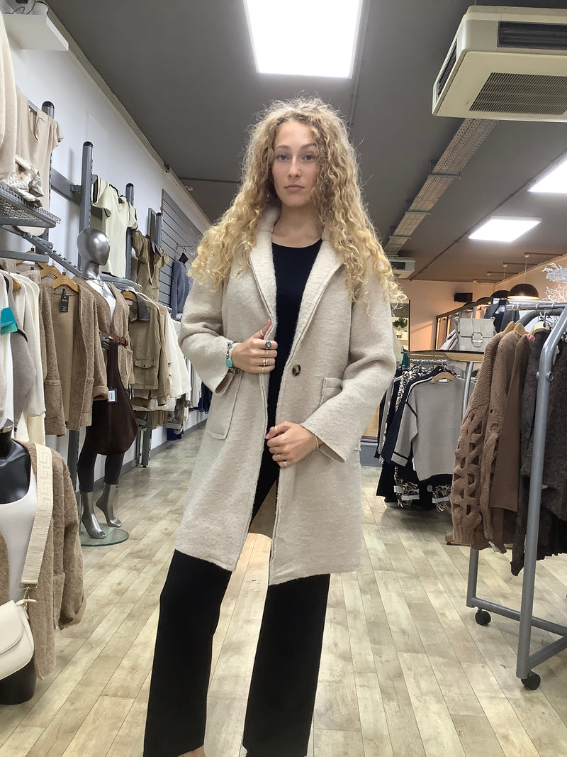 1 BTTN LNG BOUCLE COAT