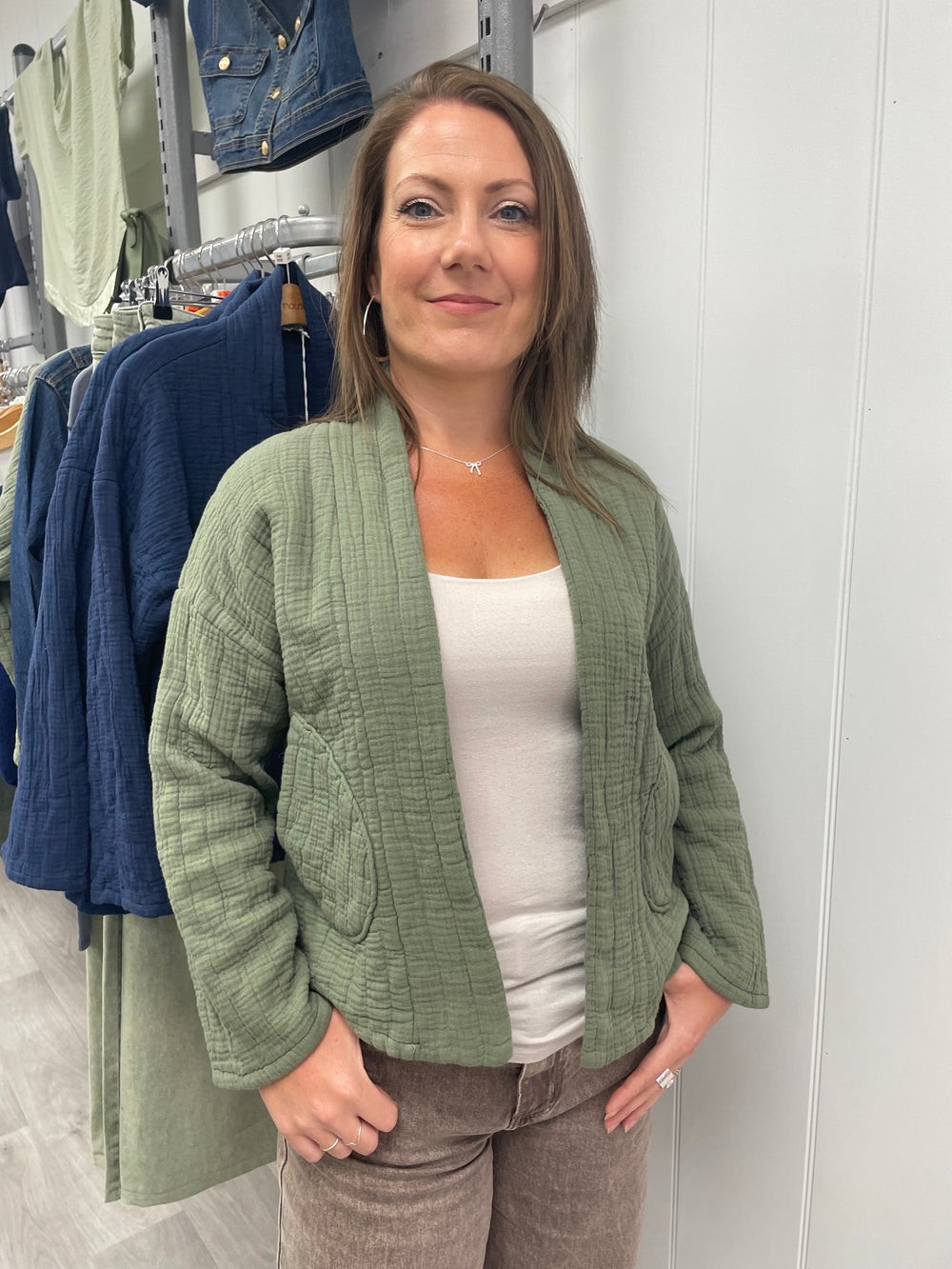 KHAKI