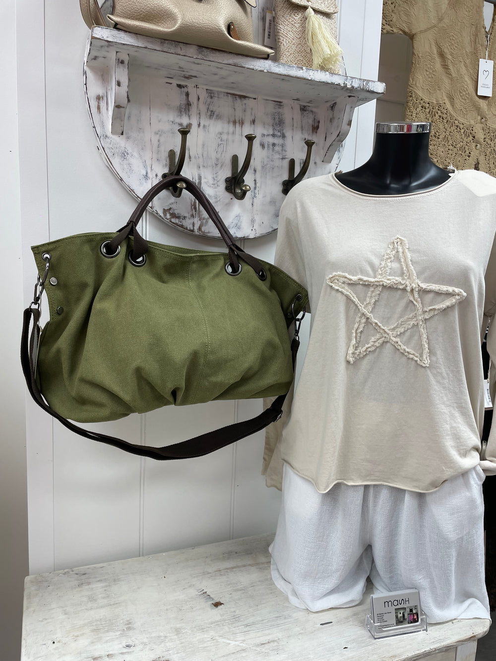 KHAKI