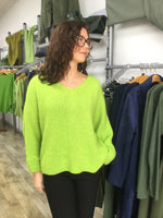 MOHAIR VEE TOP