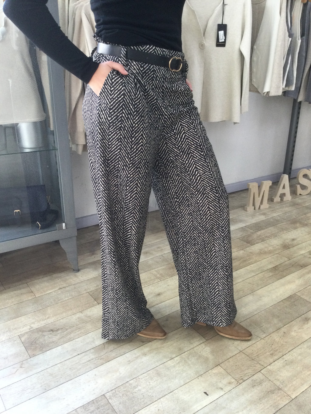 HERRINGBONE WIDE TROUSERS