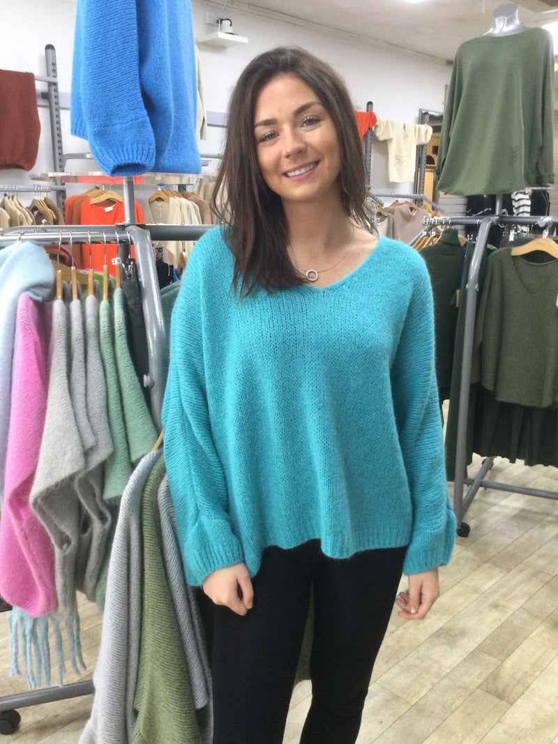 MOHAIR VEE TOP