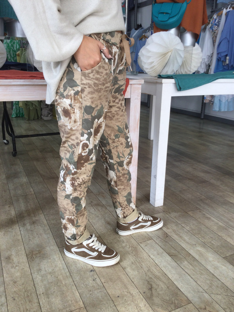 FLORAL MAGIC PANTS