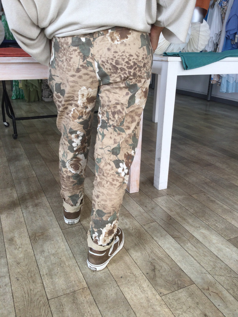 FLORAL MAGIC PANTS