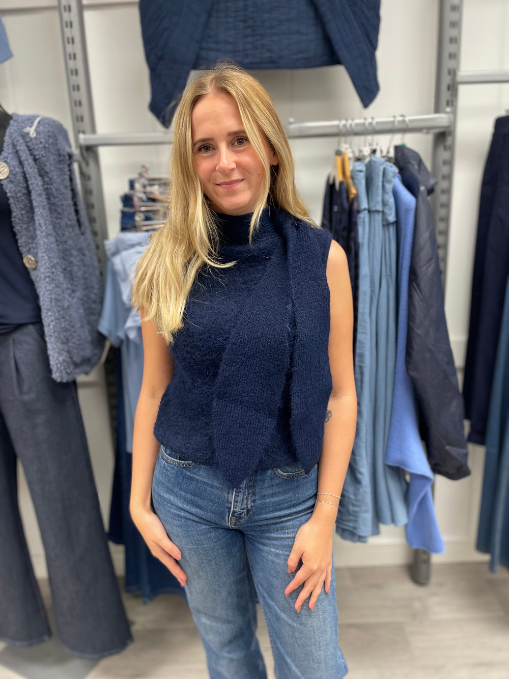 NAVY