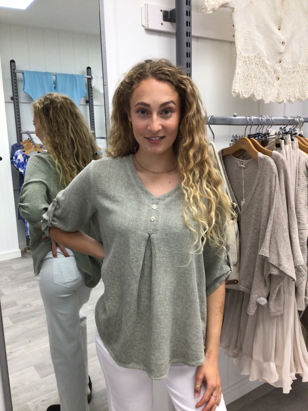 KHAKI