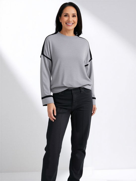 PIPED KNIT TOP